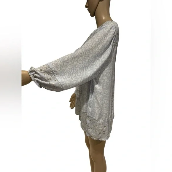 Cynthia Rowley Elegant Floral Women's Top size 2X - Picture 2 of 5